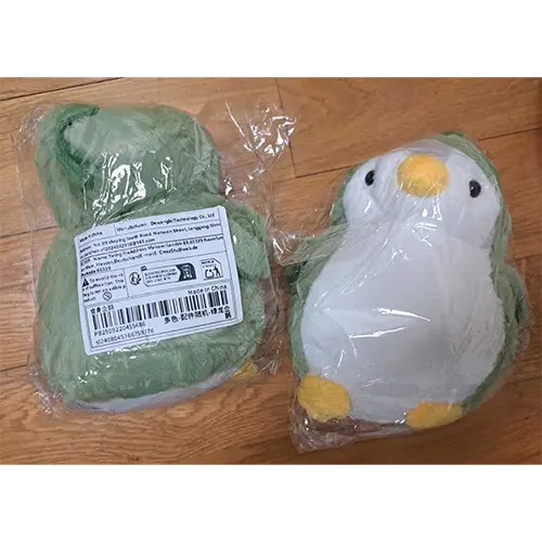 Peluche pingouin verte, photo 2 of 2