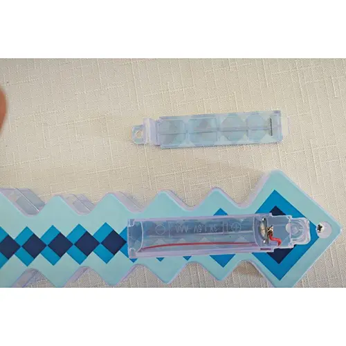 Plastic light sword, photo 2 of 3