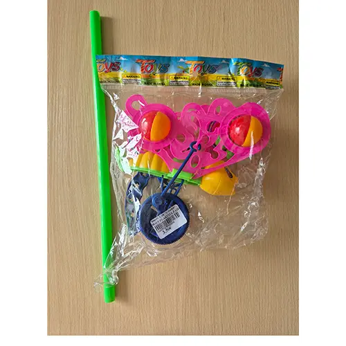 Toys, photo 1 of 2