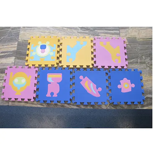 Kids play puzzle mat, photo 4 of 4