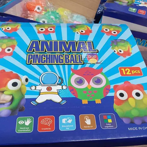 Animal pinchingball, photo 1 of 3