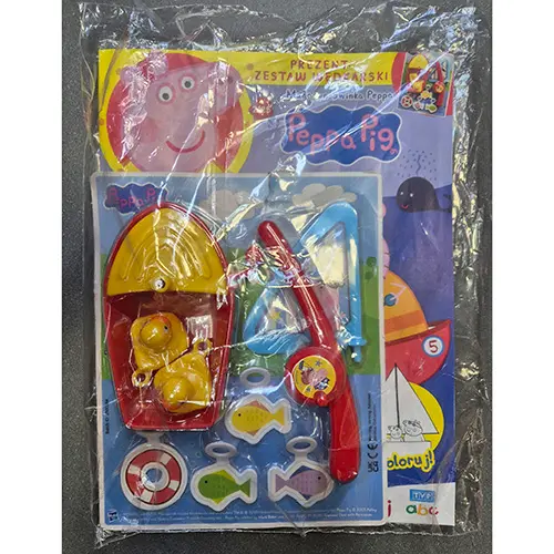 Plastic toy set, photo 1 of 3